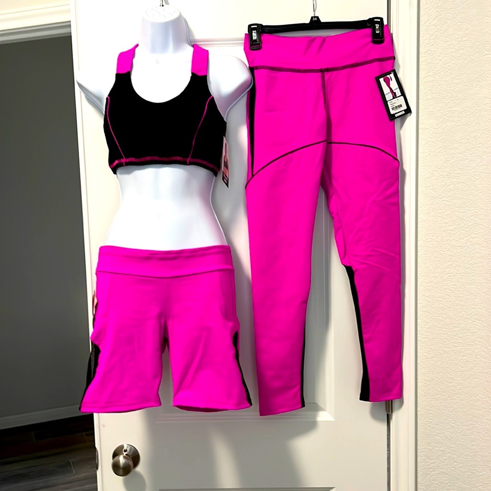 Active Wear 3 piece set. Sports top, active shorts & leggings